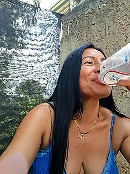 maturexxxnaughty webcam