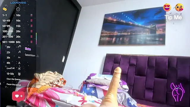 Alicia_Whitee webcam