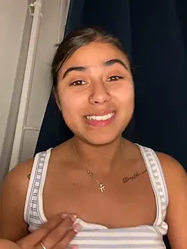 adorablepetite webcam