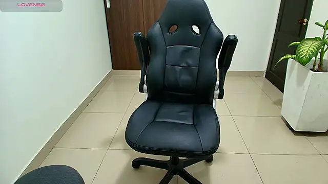 sebastian_oconnor77 - Sebastian_oconnor77's free webcam - UK Sex Cams