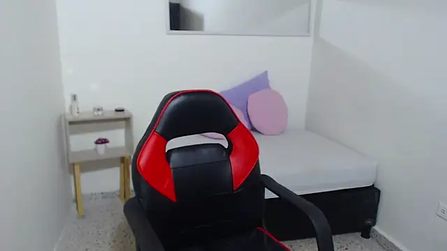 NatashaDormat webcam