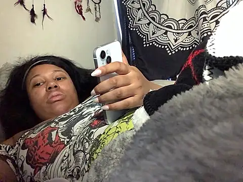 Sexy_ebony_BunNey webcam