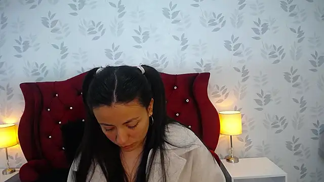 MargarettCooper_ webcam