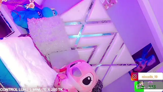 Niccolls_Princess_ webcam