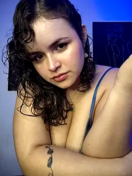 SeleneLuminari8 webcam