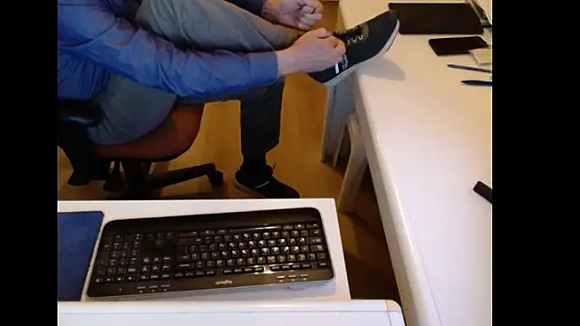 dutchpornking - Dutchpornking's free webcam - UK Sex Cams