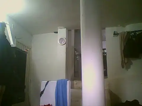 ariana_crazzy webcam