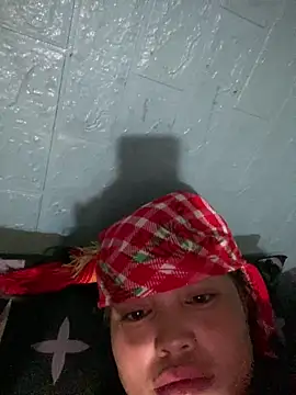 lilik2 - Lilik2's free webcam - UK Sex Cams