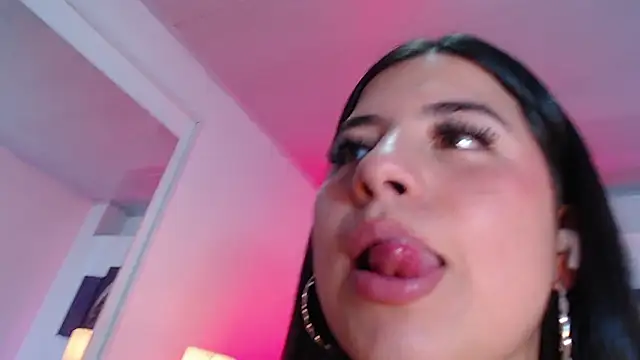 emily_jewell1 webcam