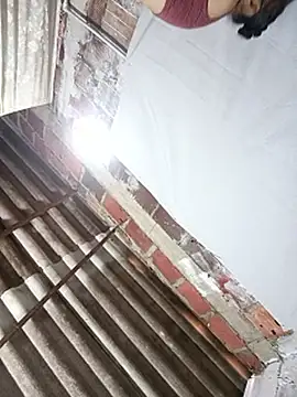 MATURE-HOTXXX webcam