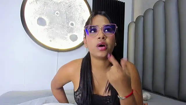 Shirleytaylor- webcam