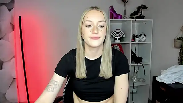 EvelynBlond