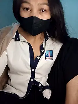 yumyum112 - Yumyum112's free webcam - UK Sex Cams