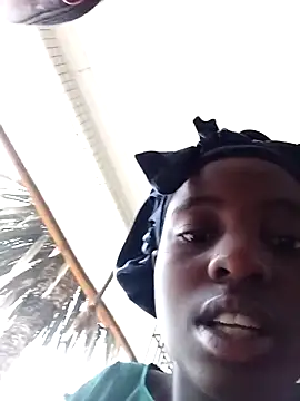 BlackPearl_19 Live Webcam on Stripchat