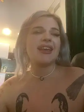 DriveThruDolls – webcam model profile photo