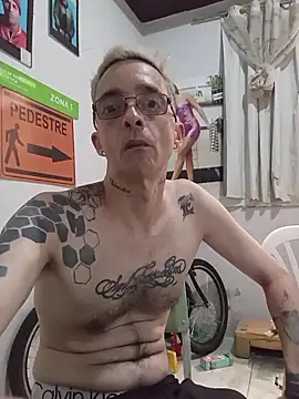 dinho_carioca (Ask my age) - Cumshot