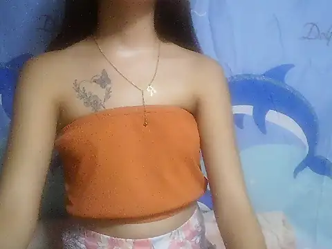 SweetPussie18x webcam