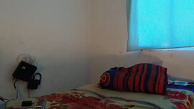 mia_chanel104 webcam