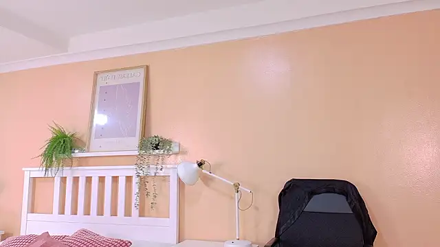 KendalMilleer webcam