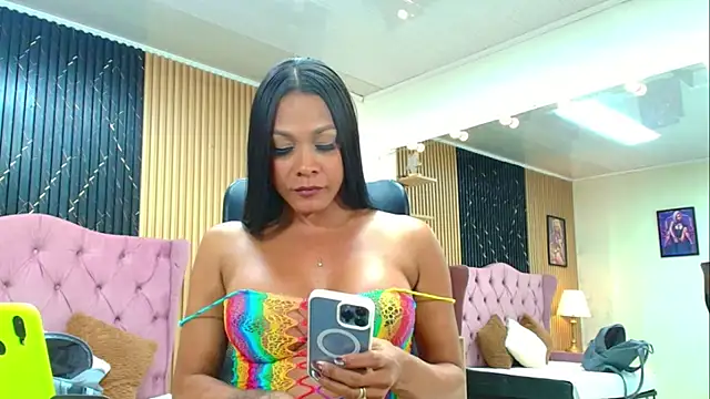 BARBIE_BROWNN webcam