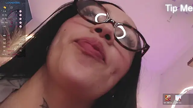 ViolettaHotLatin_ webcam