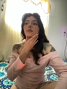 LiliJones_ webcam