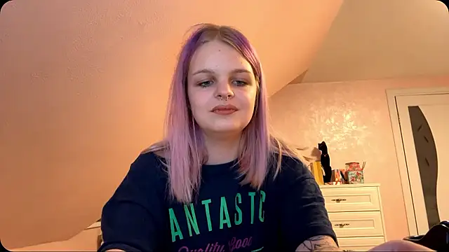 MariettaMotsinger webcam