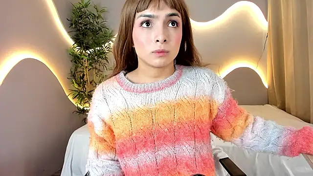 simone_sky (T young) - Sexy dance