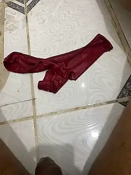 Putinha_anonima webcam