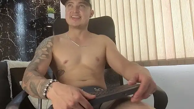 Alexander_ferre webcam