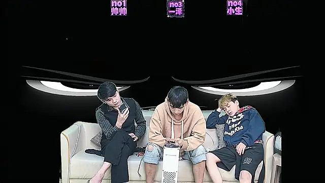 yujiannanpu - Yujiannanpu's free webcam - UK Sex Cams