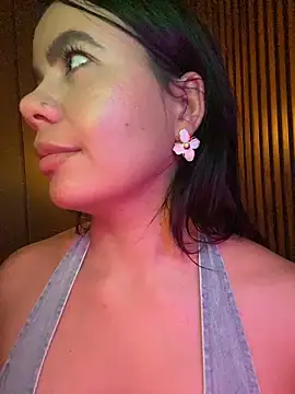 Webcam Model (ValentinaEliot)  is live.Free join now!