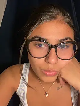 adorablepetite webcam