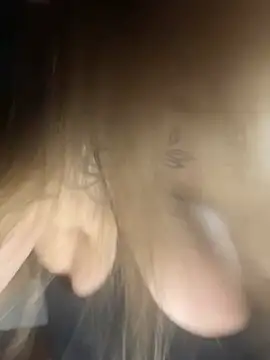 Etwas_neugierig webcam