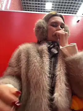 quitielia (F teen) - 🥵Juicy blowjob with dildo🥵