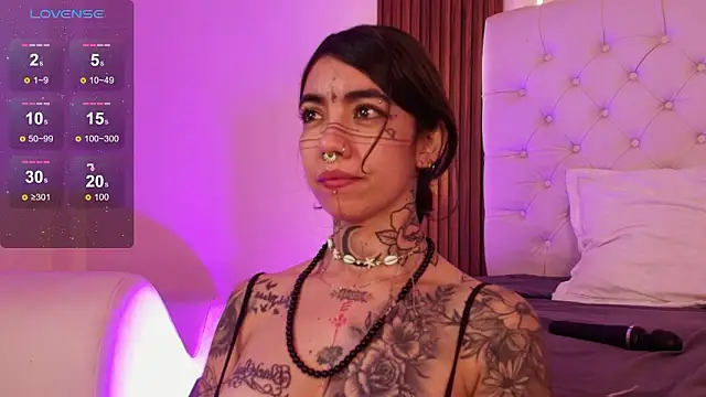 ViolettaAlemida webcam