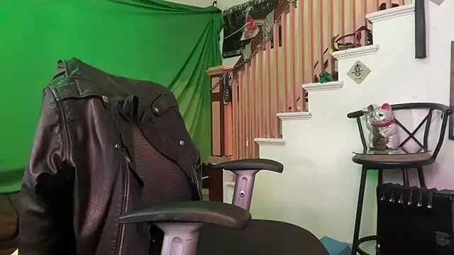 MasterDaddyCool webcam