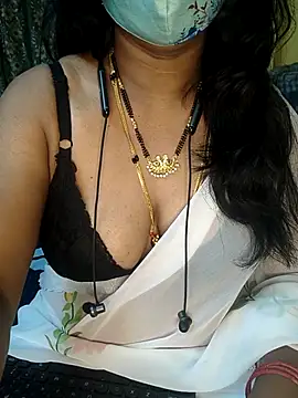 Preeti345 webcam