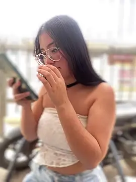 StrawberryPink_ webcam