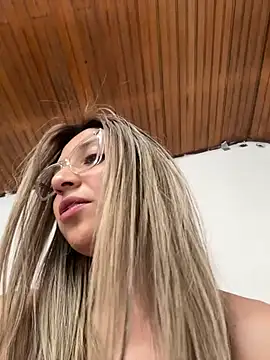 Isabella_Varella webcam