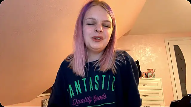 MariettaMotsinger webcam