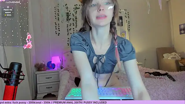 Neko_kitsune1 webcam