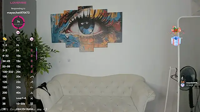 ellie_coy_ (F young) - Cream on the lower part of my boobs