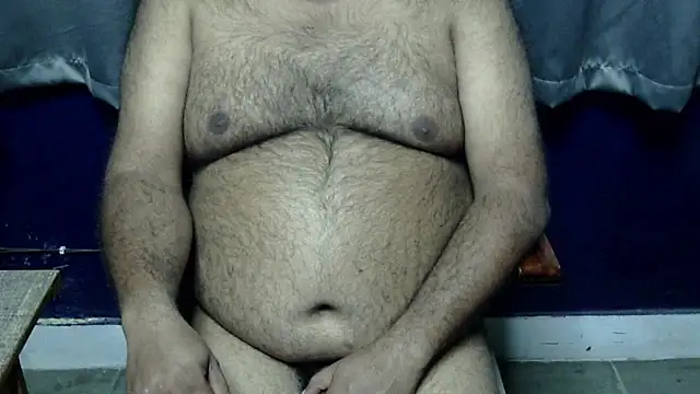 hairysubcub_70 - Hairysubcub_70's free webcam - UK Sex Cams