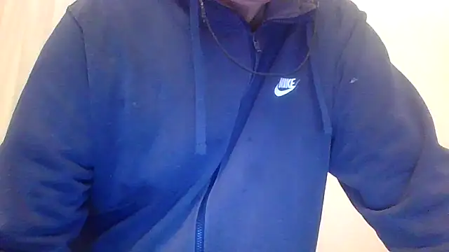 anonimo7735 - ANONIMO7735's free webcam - UK Sex Cams