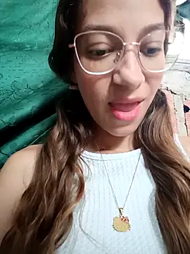 vanneskk - Vanneskk's free webcam - UK Sex Cams