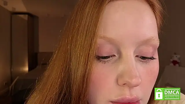 lulu_moonmoon webcam