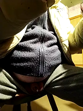 ficos2 (M grandpa) - #cam2cam #cheapest-privates #cumshot #flashing #grandpas #handjob #hd #italian #medium #mobile #new #small-audience #straight #white