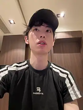 1a1a1alll - 1a1a1alll's free webcam