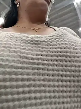 __valentina18 - __valentina18's free webcam - UK Sex Cams